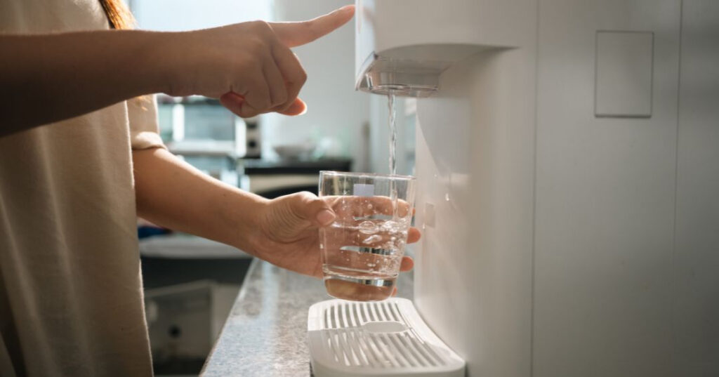 Conserto de Purificador de Água em São José dos Campos | Assistência Perto de Mim agua sem controle de temperatura
